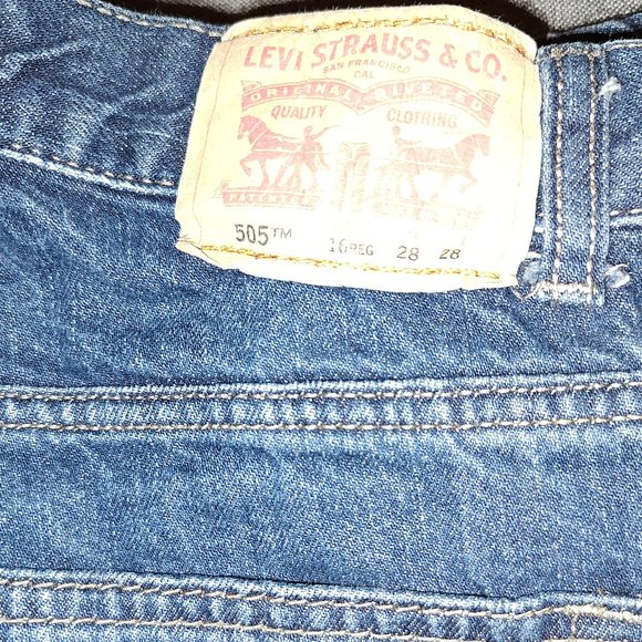 Jeans - Picture 1 of 3
